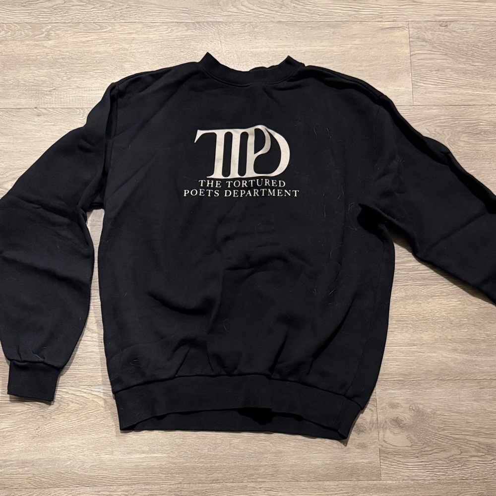 Taylor Swift Black Crewneck Sweater with Graphic